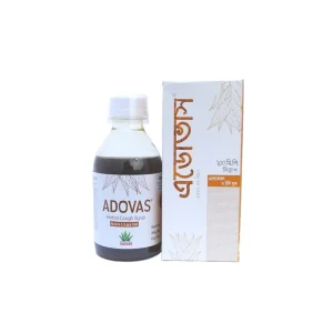 : একটি স্বচ্ছ বোতল এবং সাদা রঙের কার্টনে স্কয়ার ফার্মাসিউটিক্যালসের ‘এডোভাস’ (Adovas) হারবাল কফ সিরাপ।