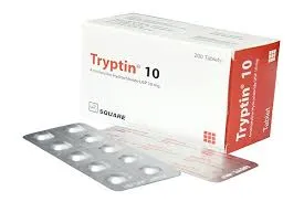 স্কয়ার ফার্মাসিউটিক্যালসের ট্রিপটিন ১০ (Tryptin 10) ওষুধের বক্স এবং ট্যাবলেটের পাতা।
